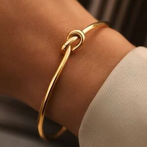 Gold Filled Knot Bracelet